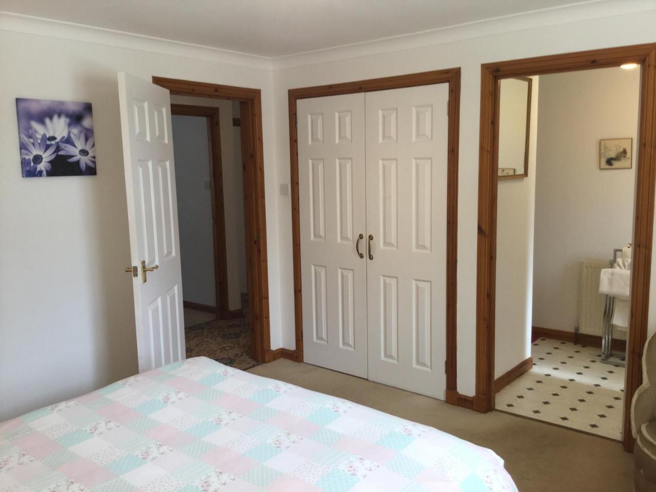 Two-Bedroom Apartment - Golf View Free Parking Inverness Exterior photo